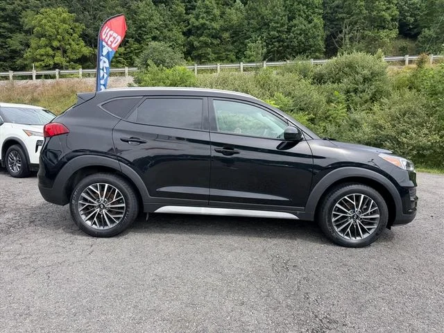 Used 2021 Black Hyundai SEL image 12