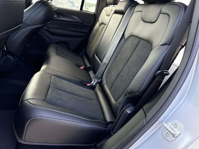 New 2025 Silver Jeep Altitude X image 8