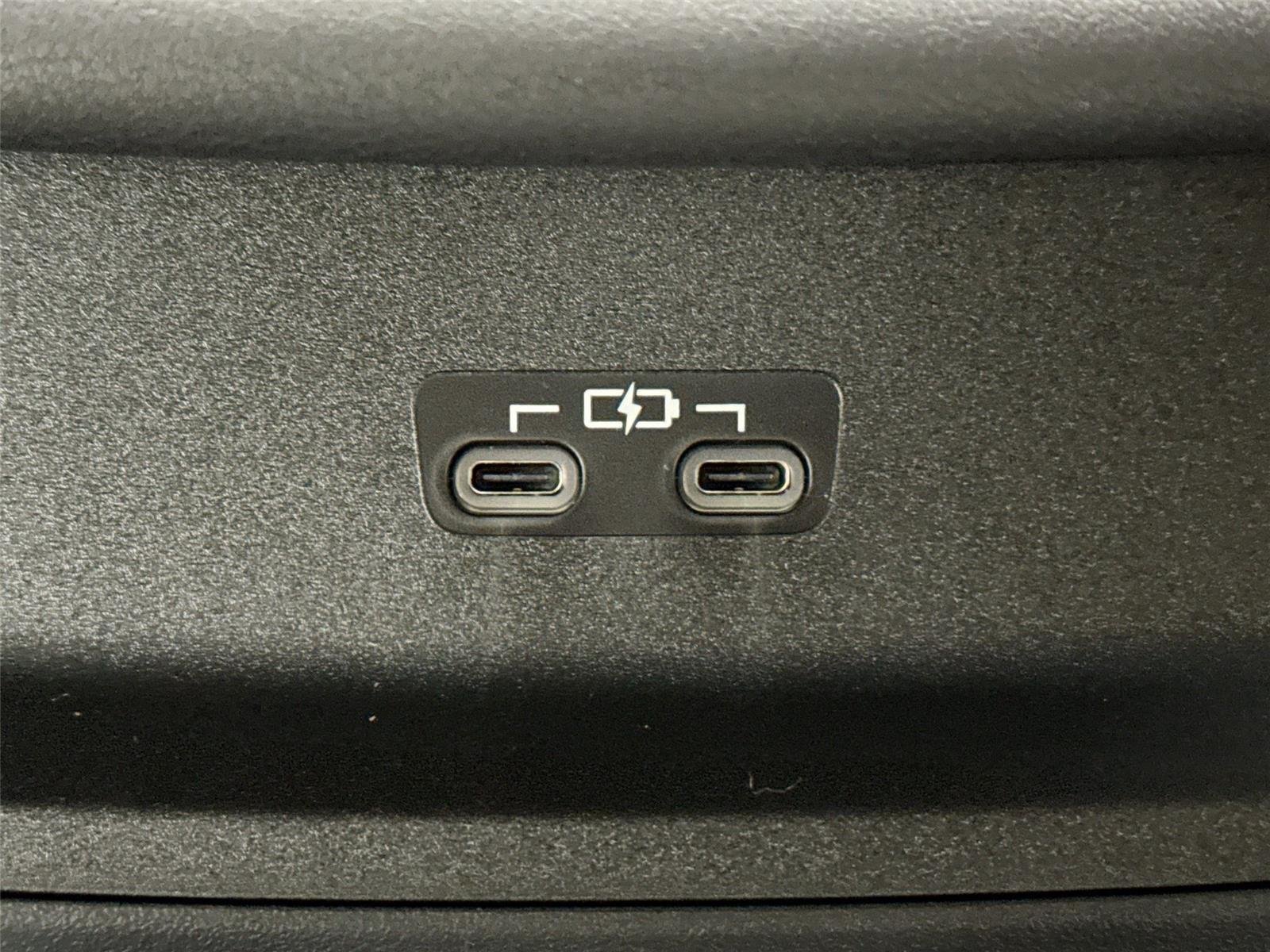 New 2026 Wind Chill Pearl Toyota XLE image 34
