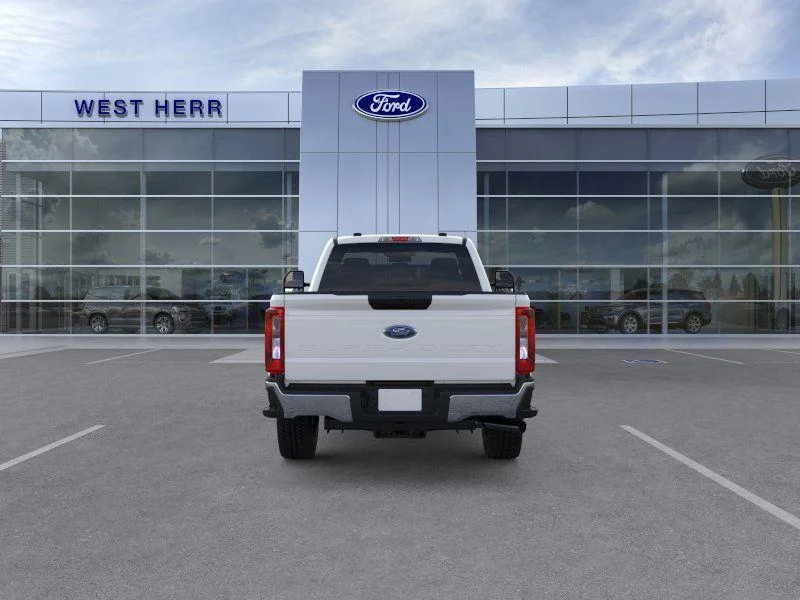 New 2025 Oxford White Ford F-350® XLT image 6