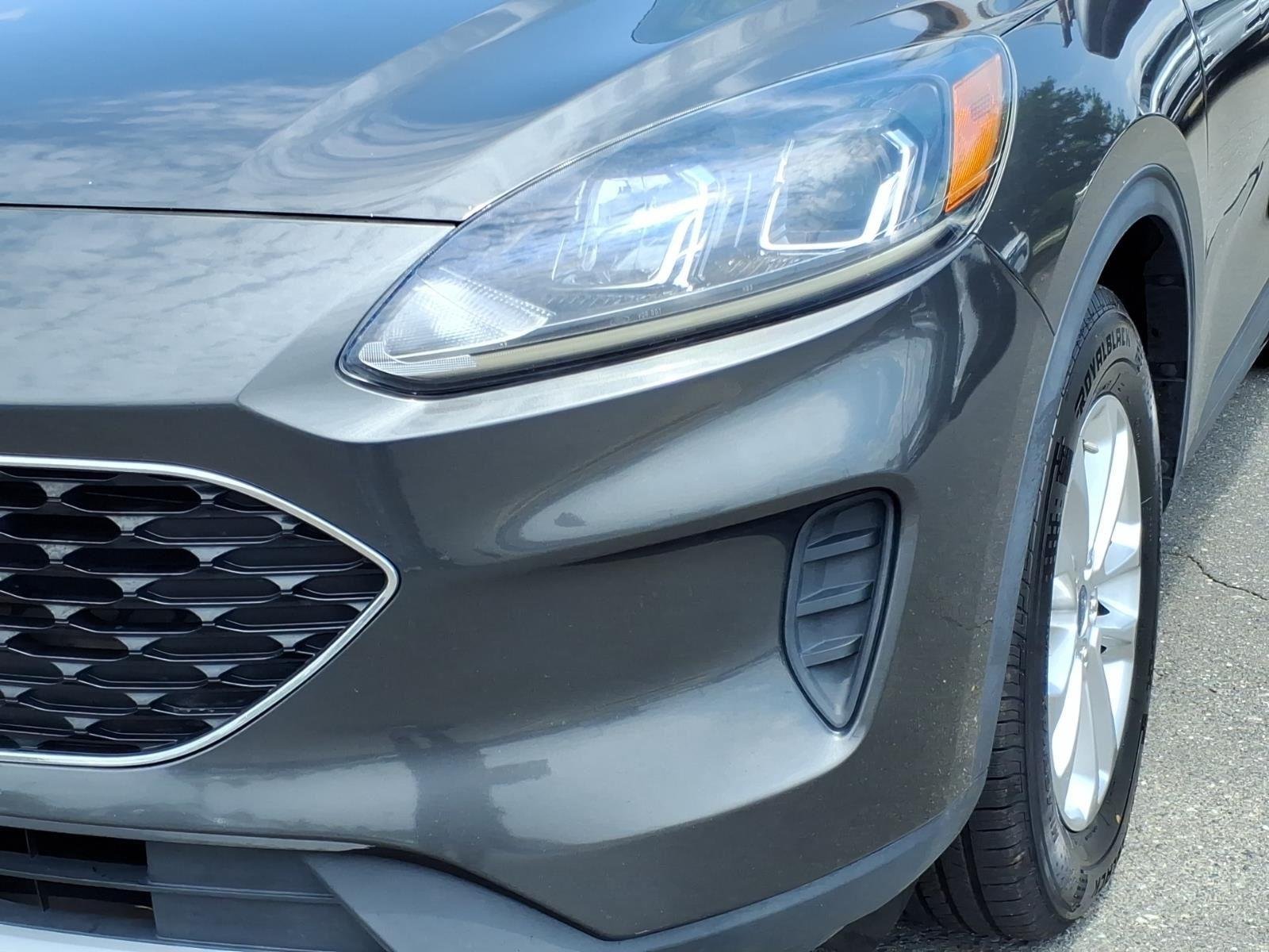 Used 2020 Magnetic Ford SE image 14