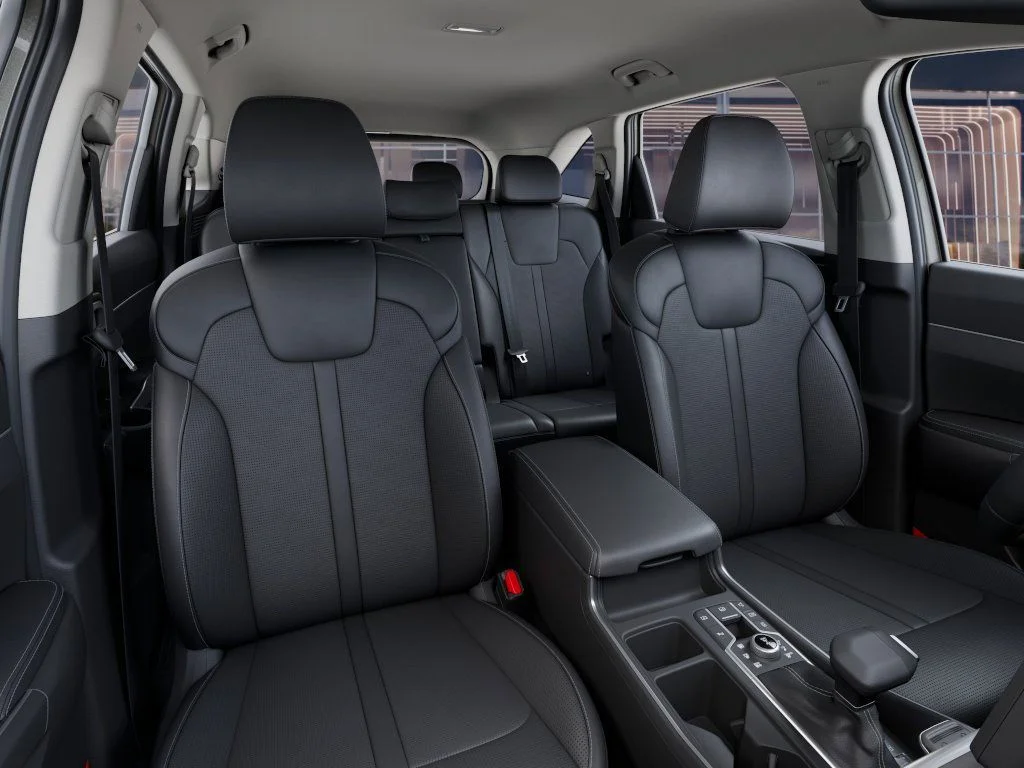 New 2026 IVORY SILVER Kia S image 15