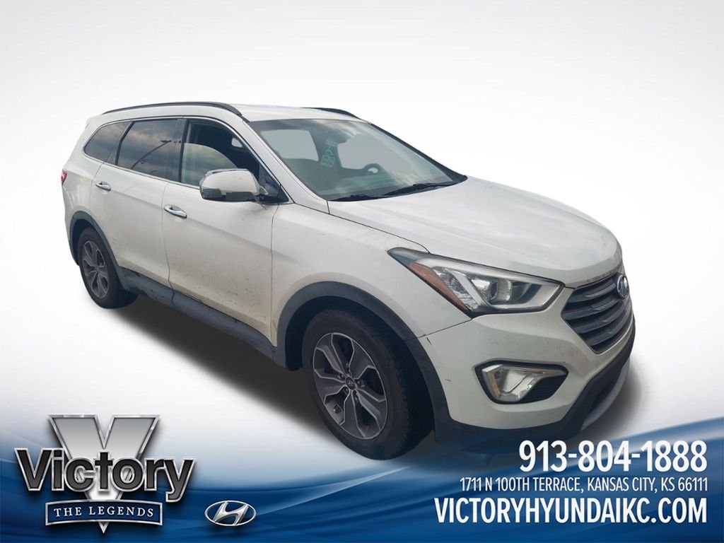 Used 2016 White Hyundai SE image 3
