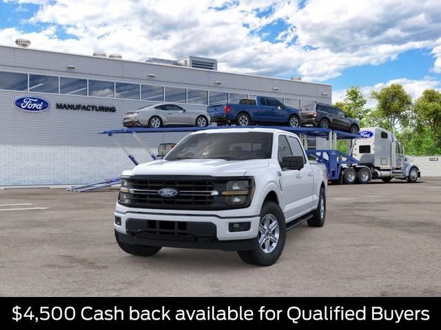 New 2026 Oxford White Ford XLT image 2