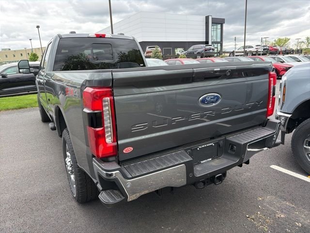 New 2026 Carbonized Gray Metallic Ford F-350® Lariat® image 6