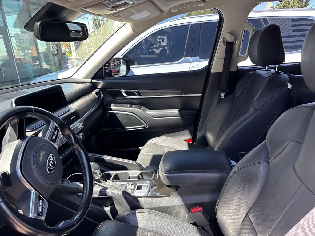 Used 2020 Black Kia SX image 21