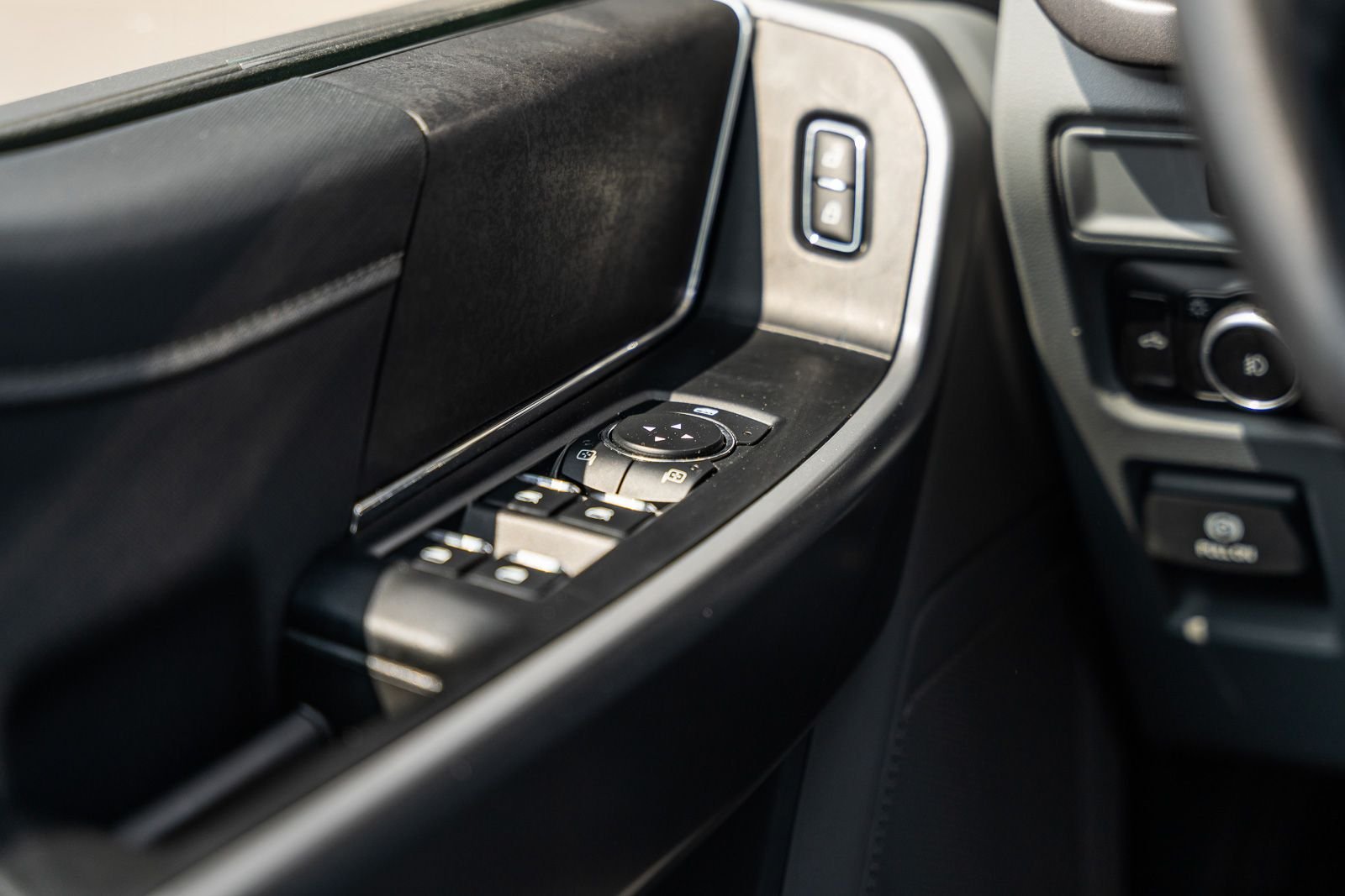 2025 Ford F-150 XLT - Photo 27
