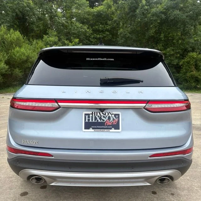 Used 2022 Blue Lincoln Standard image 4
