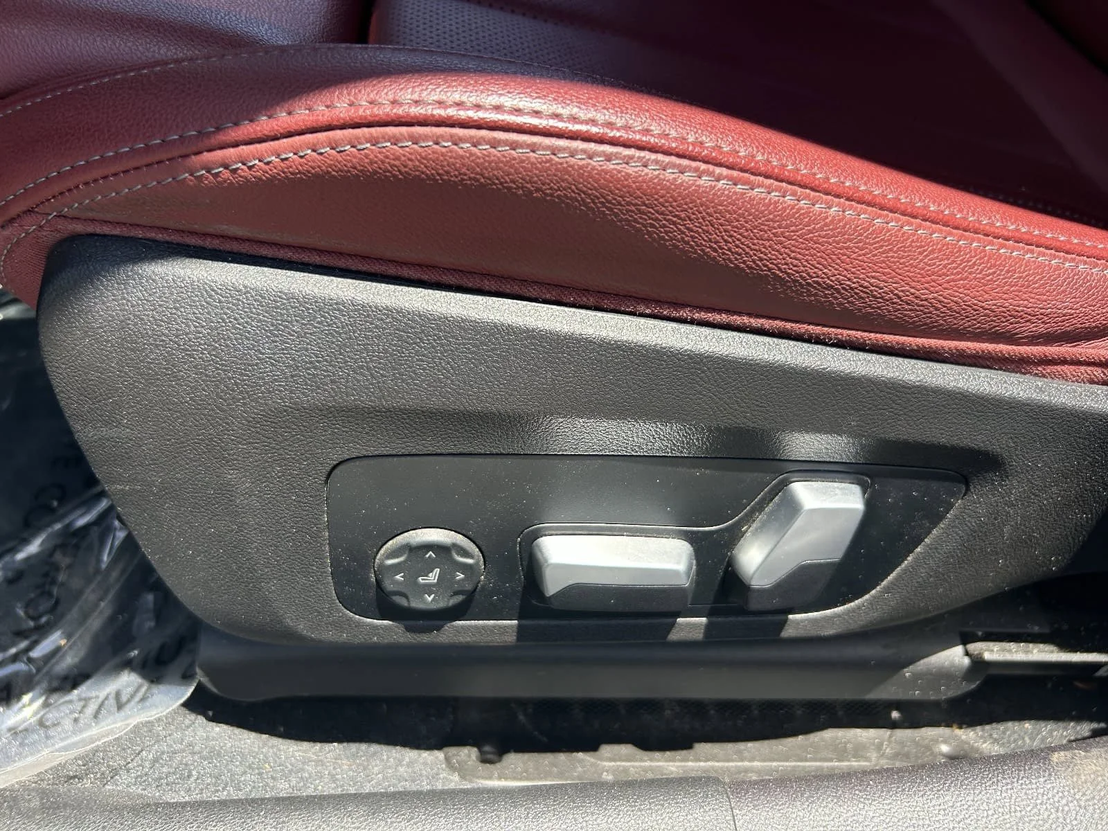 2023 BMW 3 Series 330i - Photo 29