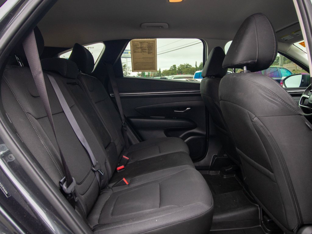 2024 Hyundai Tucson SE - Photo 16