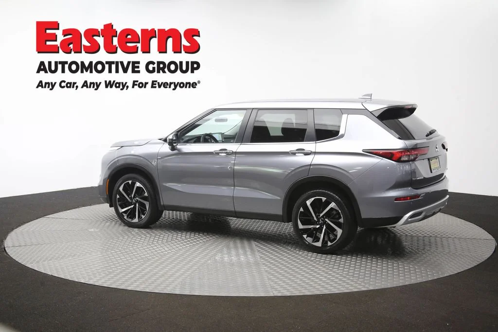 Used 2024 Gray Mitsubishi SE image 61
