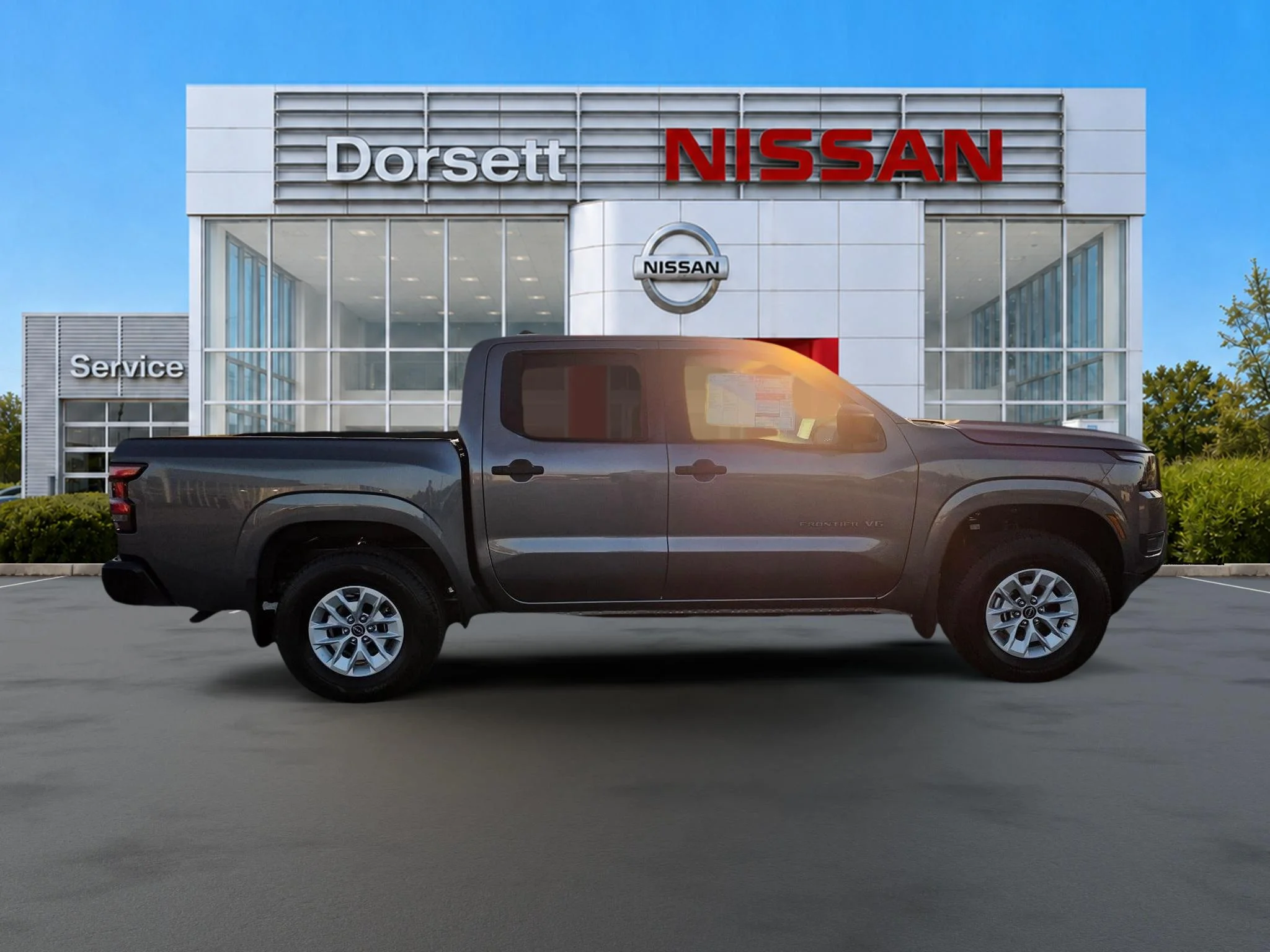 New 2027 Gun Metallic Nissan Crew Cab S image 7