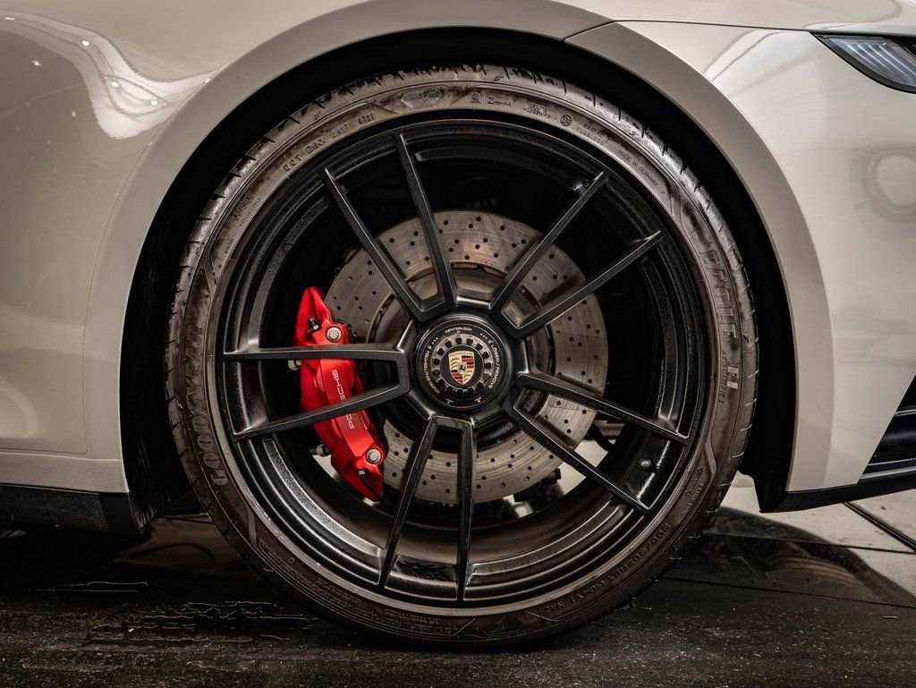 Used 2022 Chalk Porsche Targa 4 GTS image 12