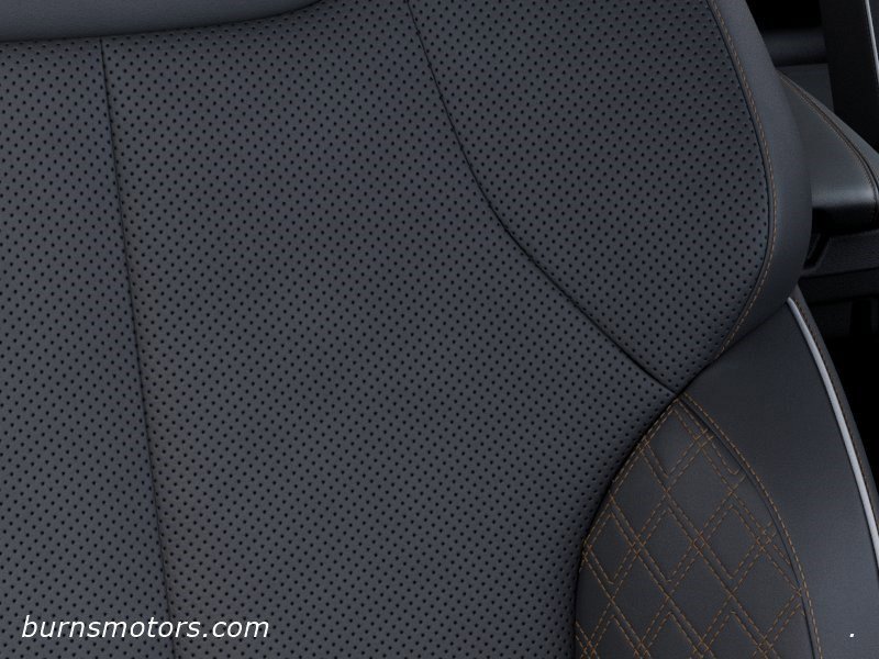 New 2026 Diamond Black Crystal Pearl-Coat Exterior Paint Jeep Summit image 20