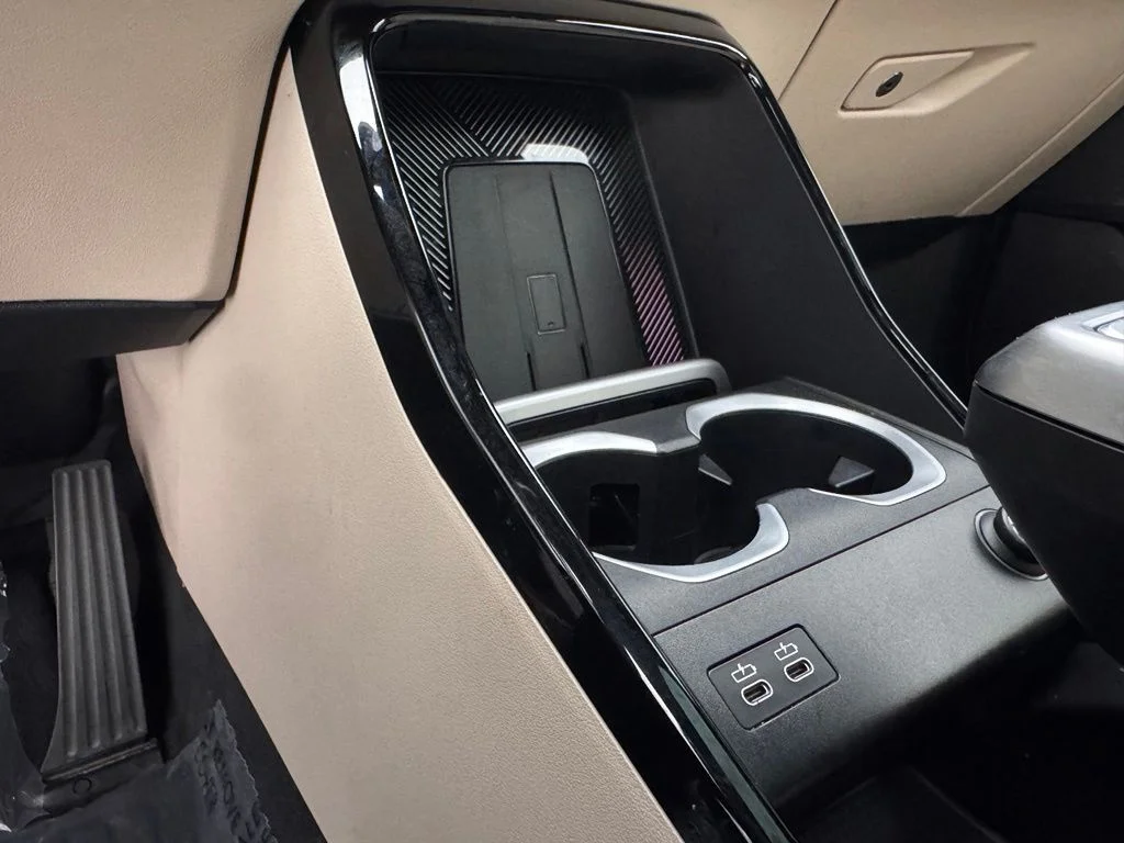 Used 2025 Gray Metallic BMW xDrive28i image 19