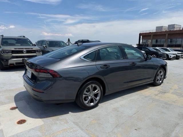 Used 2024 Gray Honda EX image 7