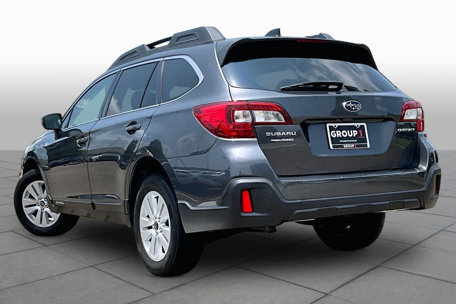 Used 2018 Magnetite Gray Metallic Subaru Premium image 12