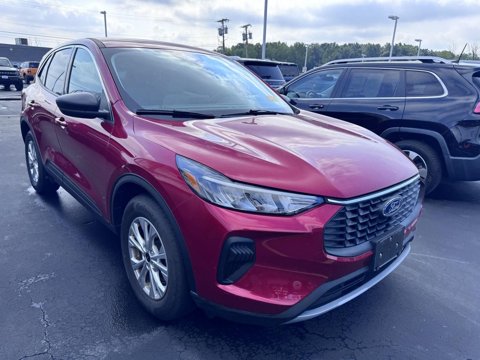 Used 2023 Rapid Red Metallic Tinted Clearcoat Ford Active image 3