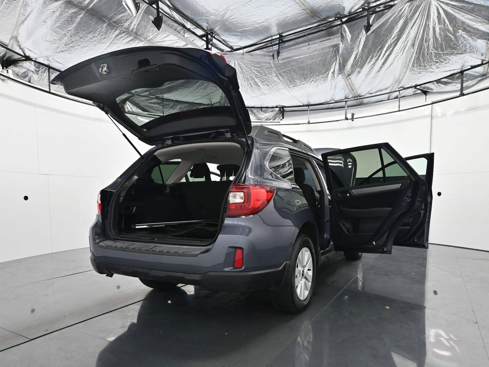 Used 2016 Carbide Gray Metallic Subaru 2.5i Premium image 37