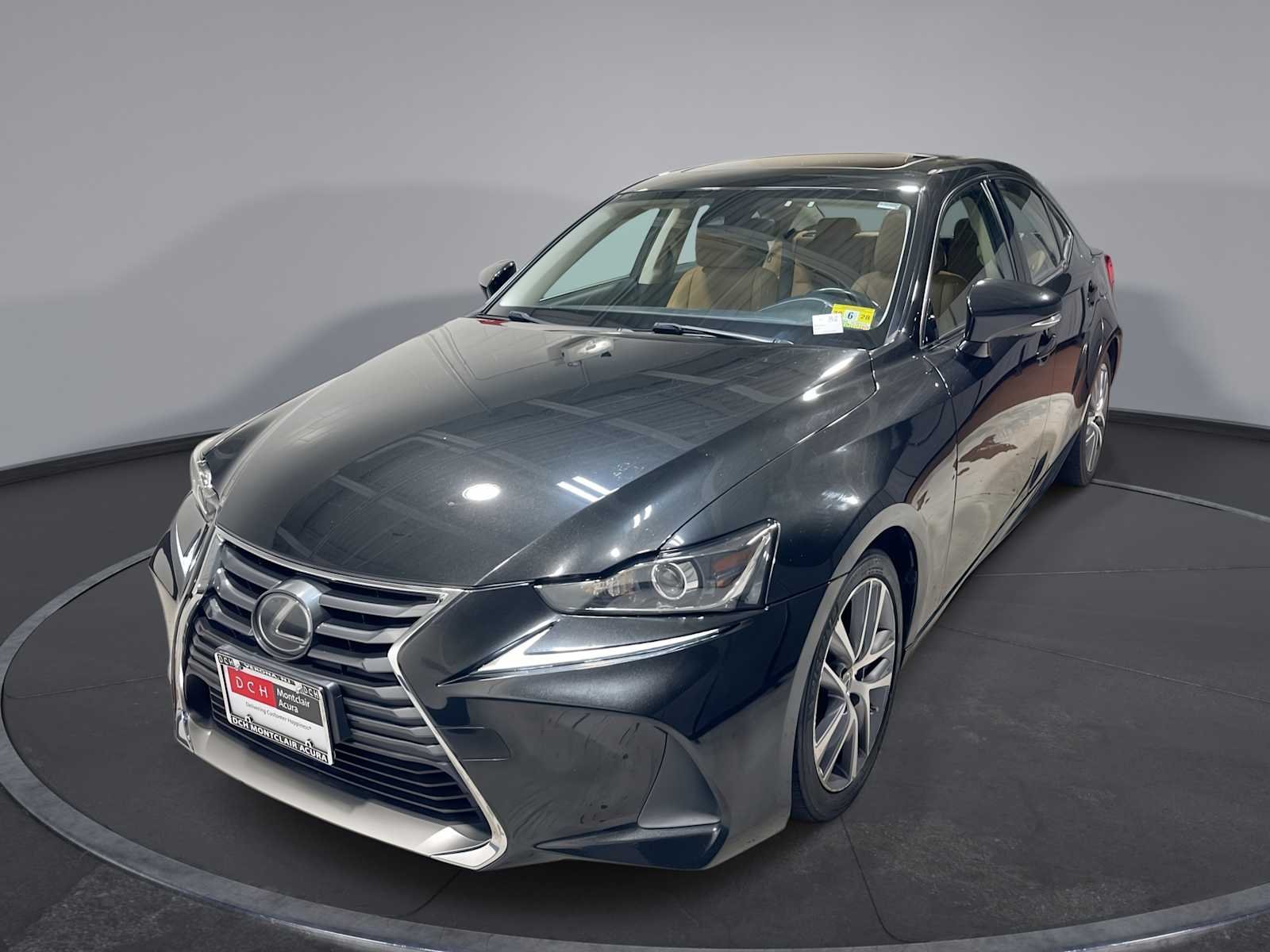 2019 Lexus IS