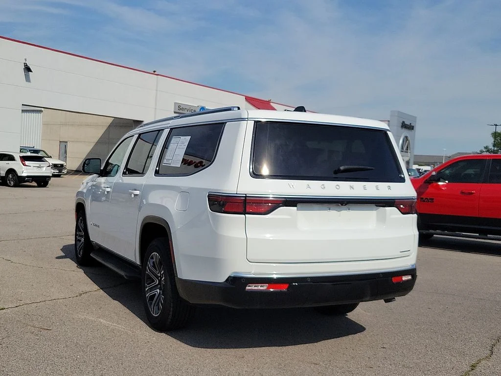 Used 2024 White Jeep Series II image 4