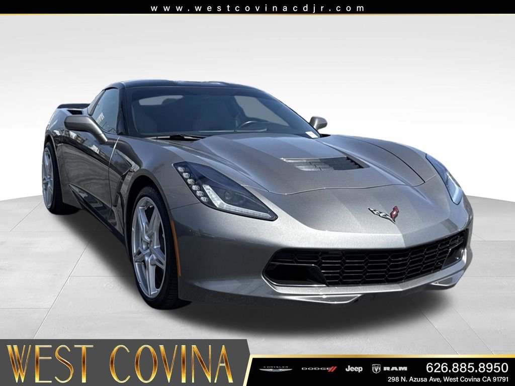 Used 2015 Gray Chevrolet Stingray image 2