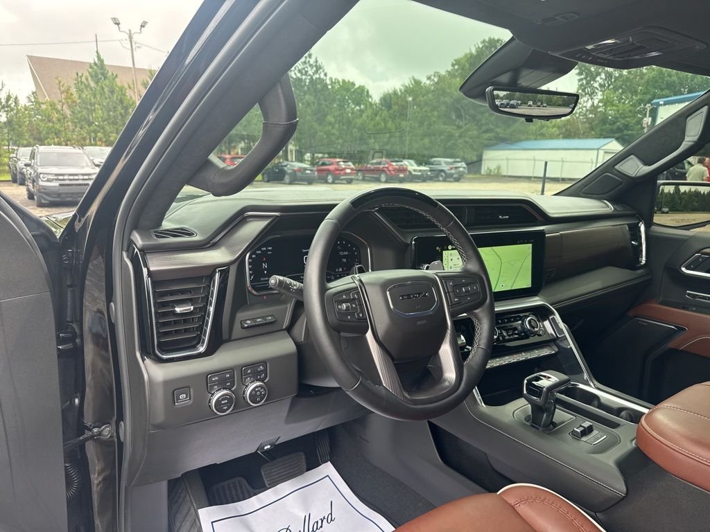 Used 2025 Black GMC Denali Ultimate image 6