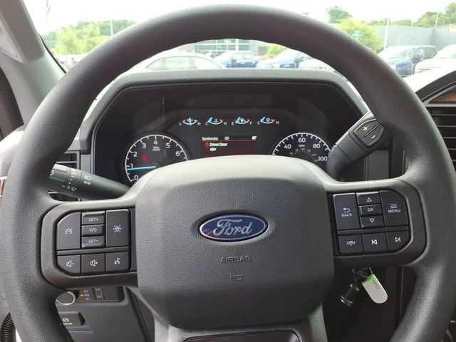 New 2026 Oxford White Ford XL image 25
