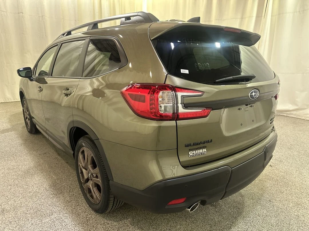 New 2026 Autumn Green Metallic Subaru Limited Bronze Edition image 9