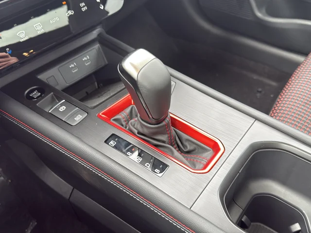 2026 Nissan KICKS SR AWD - Photo 21