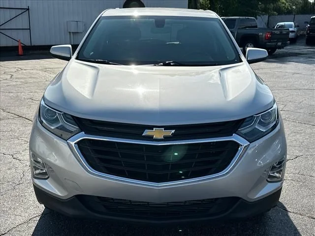 Used 2019 Silver Chevrolet LT image 4