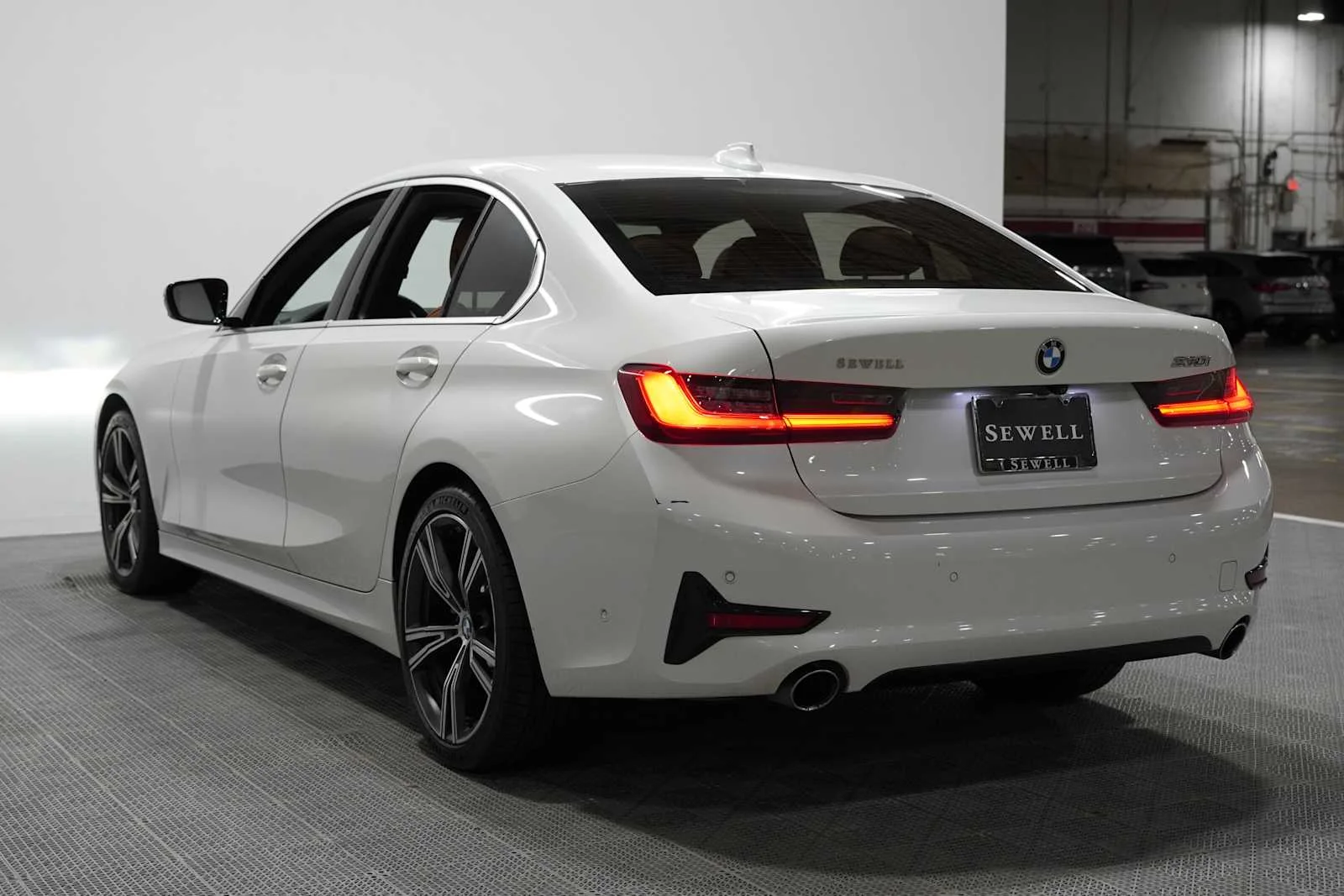 Used 2021 Mineral White Metallic BMW 330i image 6