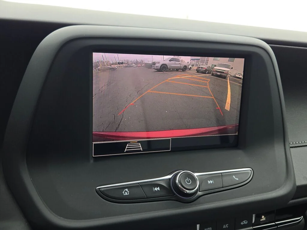 Used 2023 Red Chevrolet 1LT image 25