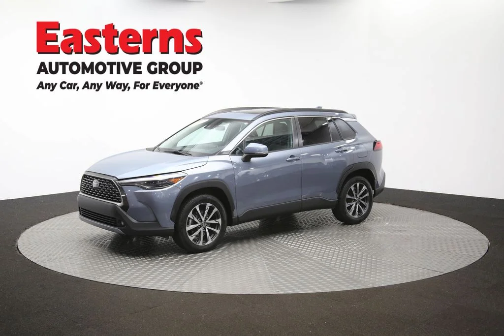 Used 2022 Gray Toyota XLE image 57