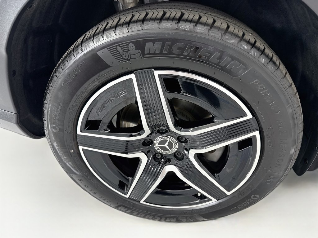 Certified Used 2026 Cirrus Silver Metallic Mercedes-Benz GLC 300 image 32