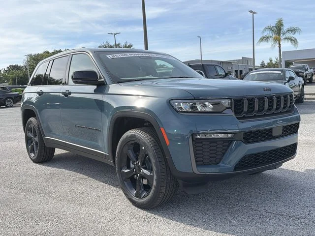New 2026 Steel Blue Exterior Paint Jeep Limited image 2