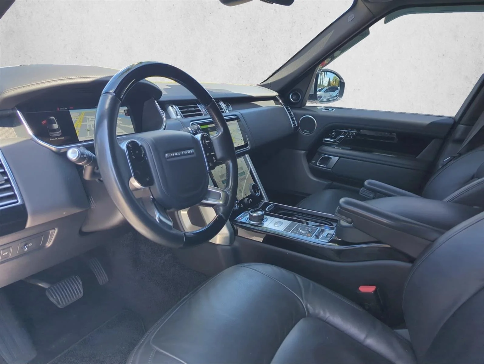Used 2020 Narvik Black [Blac Land Rover  image 4