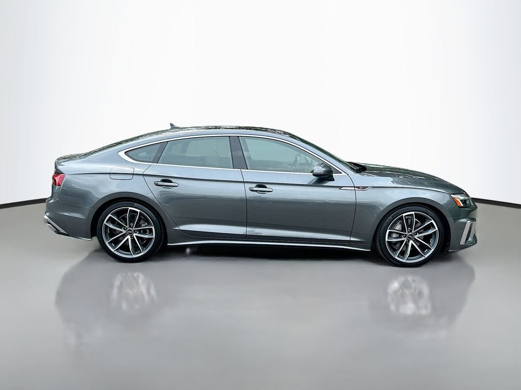 Used 2023 Daytona Gray Pearl Effect Audi S line Premium image 8