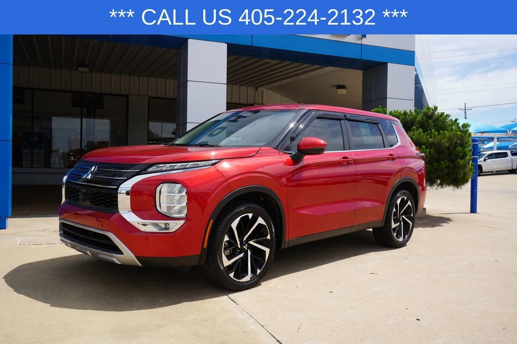 2023 Mitsubishi Outlander SE S-AWC's photo