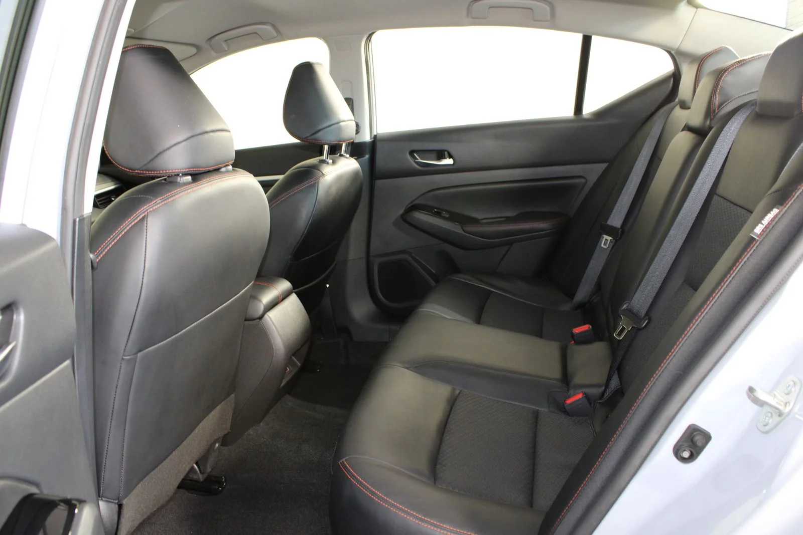 Used 2023 Gray Nissan 2.5 SR image 32