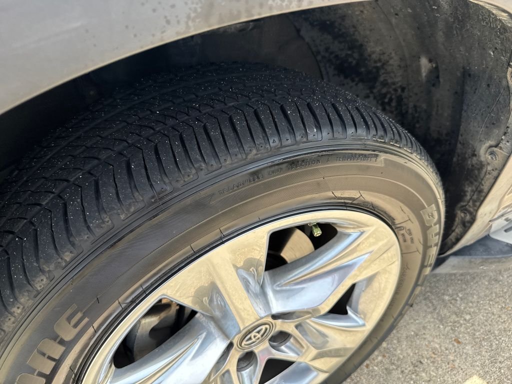 Used 2018 Gray Toyota Limited image 34