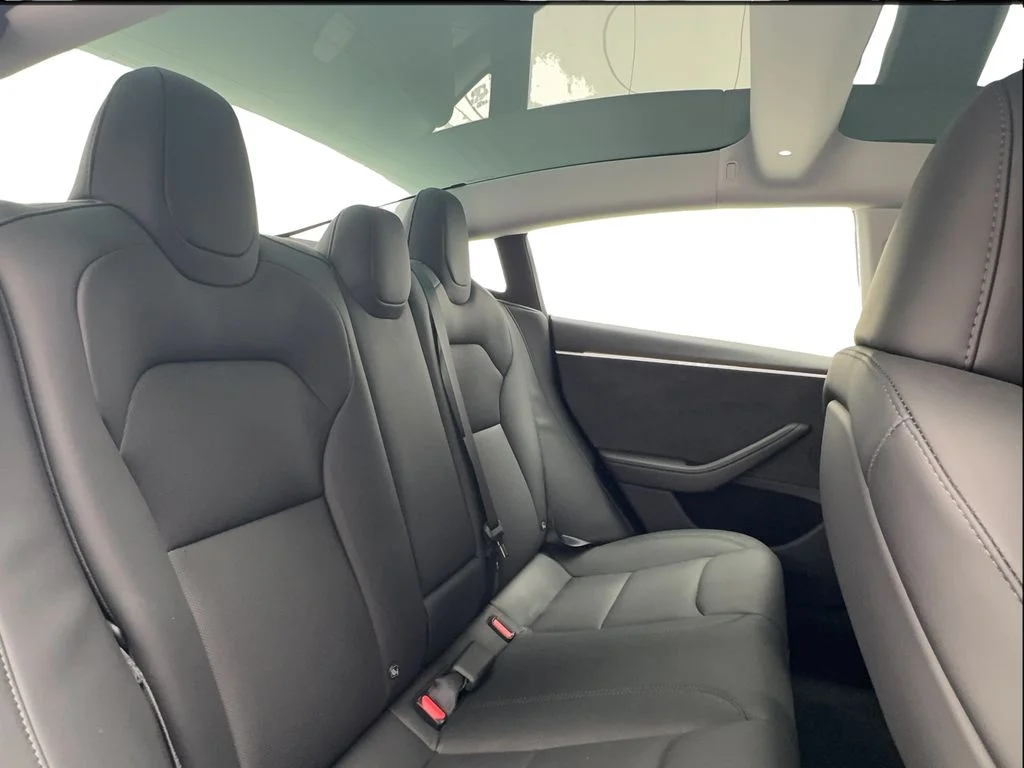 Used 2025 Black Tesla Long Range image 19