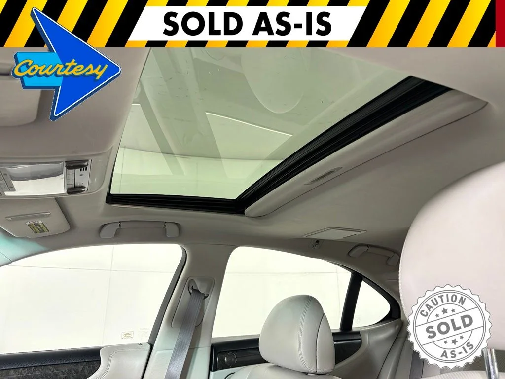 Certified Used 2010  Lexus 460 image 18