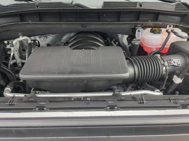 New 2026 Summit White GMC AT4 image 25
