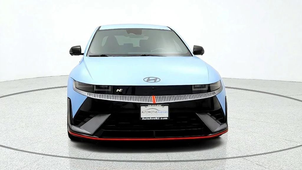 Used 2025 Performance Blue Matte Hyundai AWD image 2