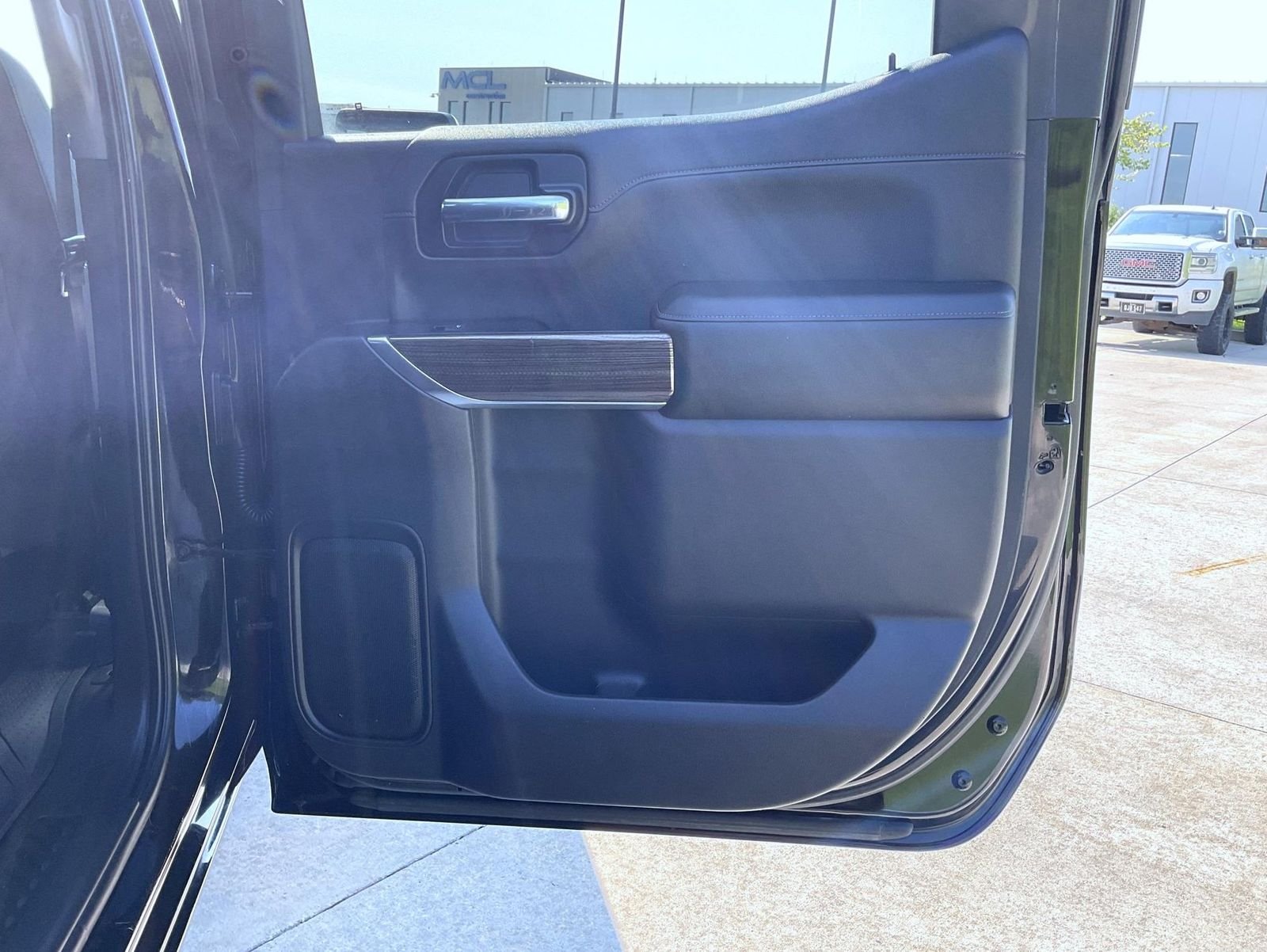 Used 2019 Black Chevrolet LT Trail Boss image 21