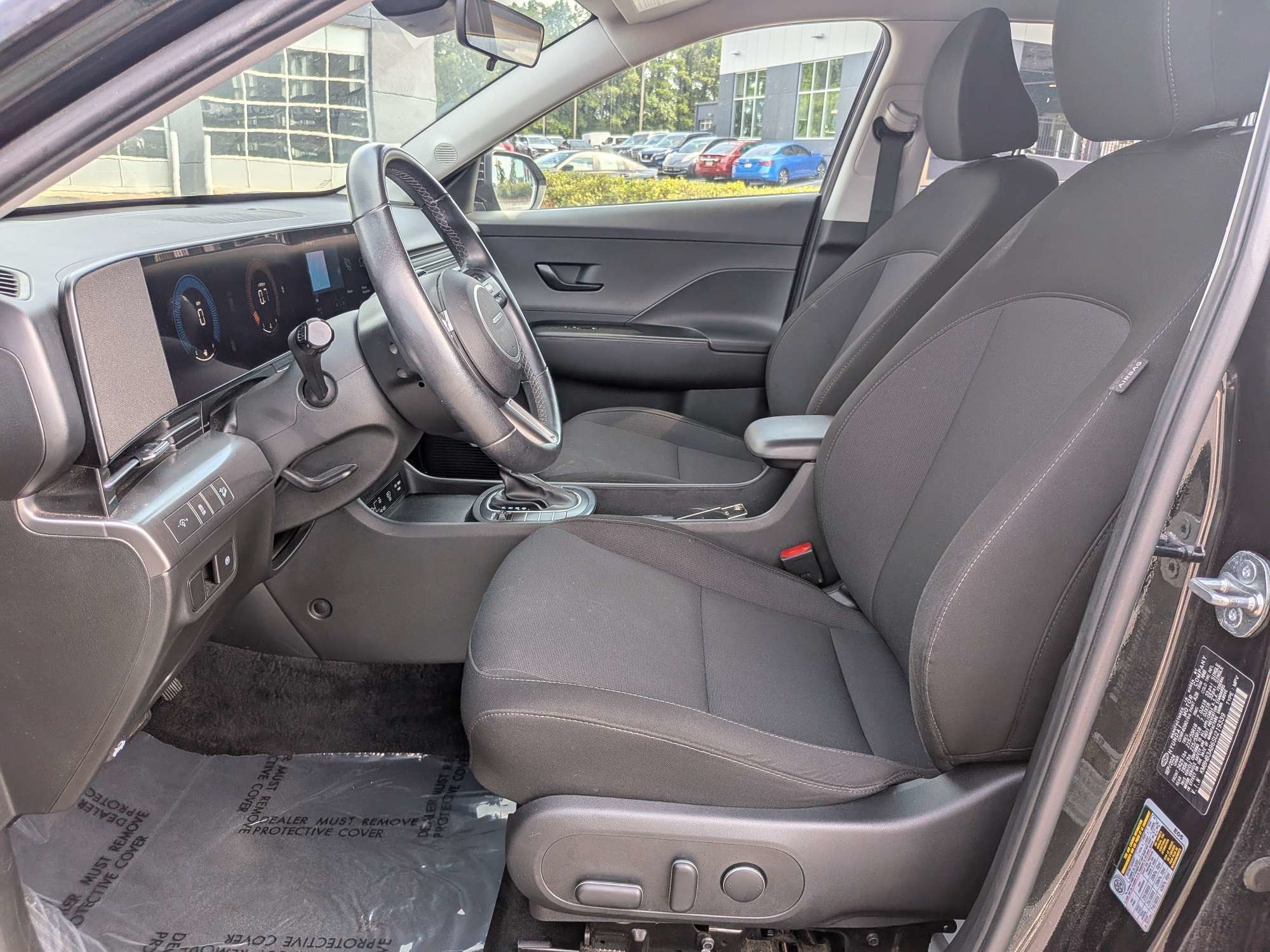 Used 2025 Black Hyundai SEL image 18