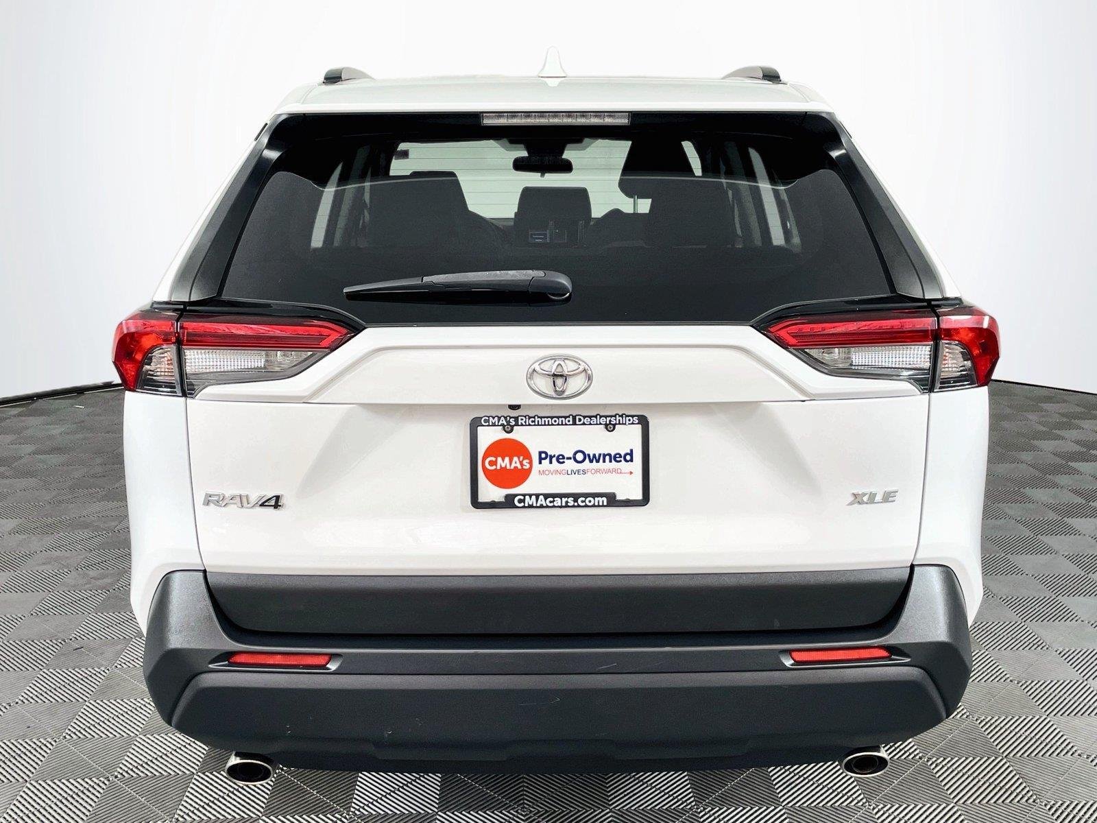 Used 2021 Super White Toyota XLE image 7