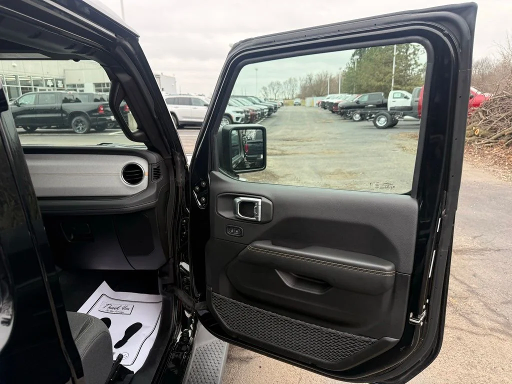 Used 2025 Black Jeep Sahara 4xe image 50