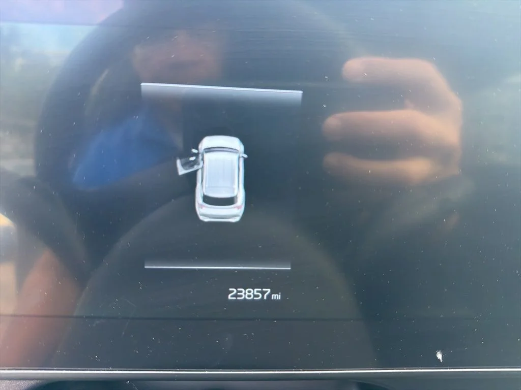 Used 2024 Gray Kia X-Line image 6